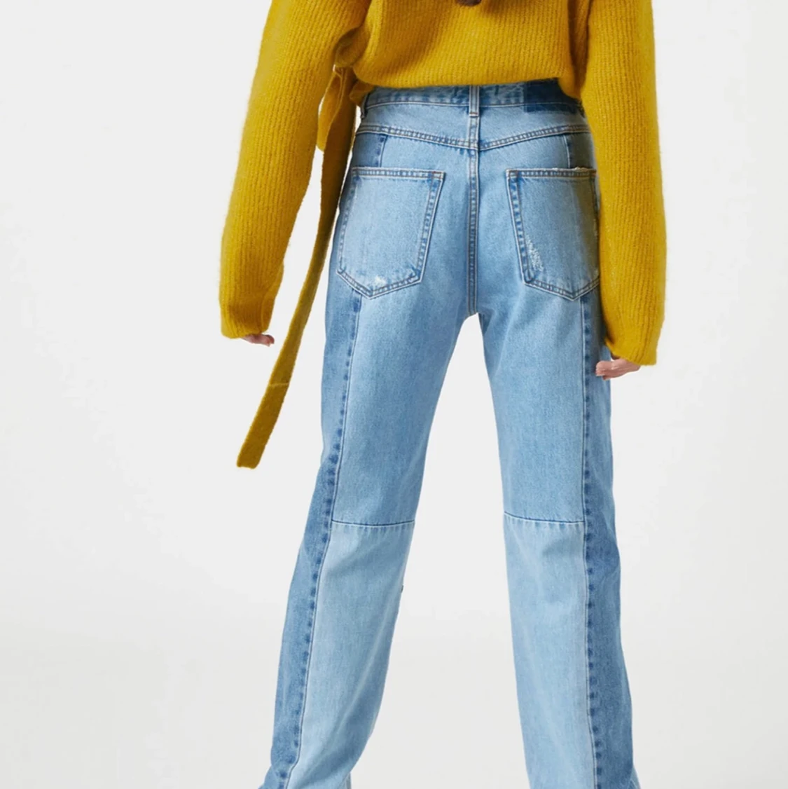 SLUTSÅLDA PULL&BEAR JEANS - 90