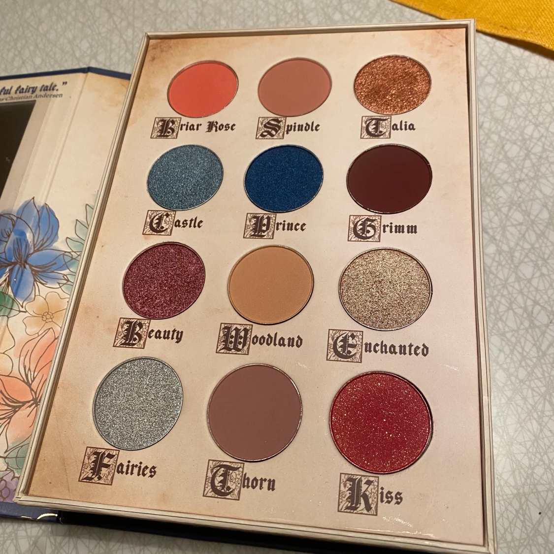 Storybook cosmetics ögonskugga