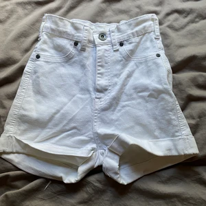 Shorts Doctor Denim höga - Vita storlek xs högmidjade