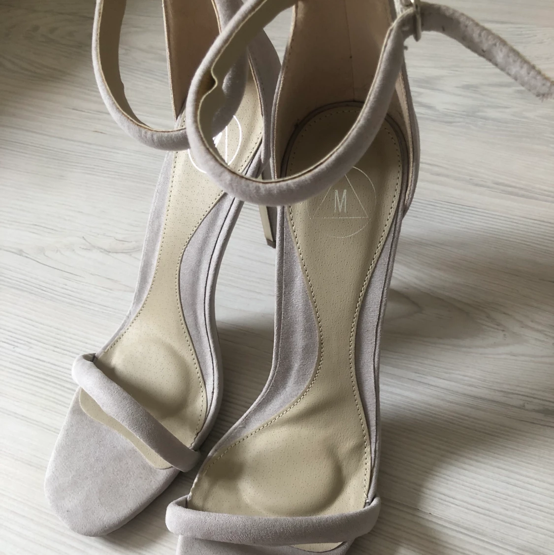 Stilettklackar. Missguided. Strl 39 - 91