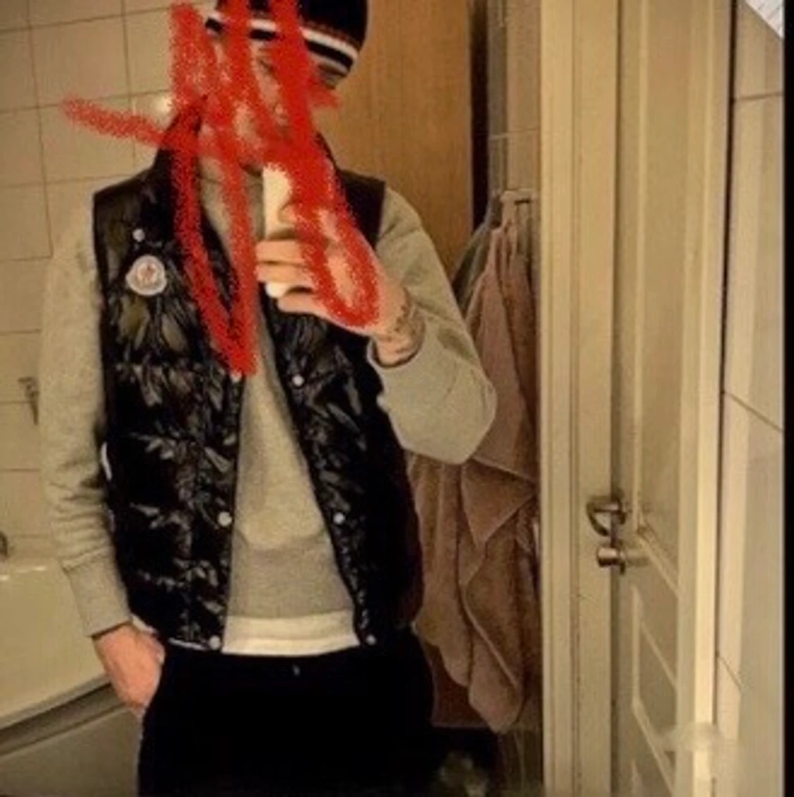 Snygg Moncler väst m luva vintage