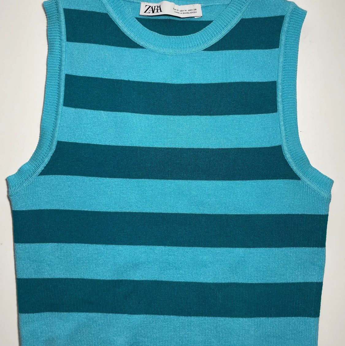 Zara randig cropped-top 