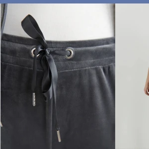 Cecilia velour  - Säljer dessa mjukisar men snöret har lossnat❤️ dom är i perfekt skick och det har inga hål osv. Säljer pga jag ej använder dessa❤️❤️