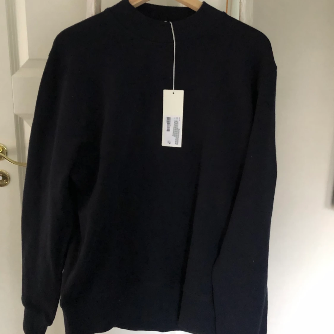 Arket tjocktröjan med prislapp kvar - 91