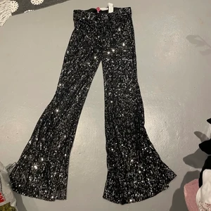 Paljettbyxor, zara str 34 - Superfina paljettbyxor str 34 ifrån zara 