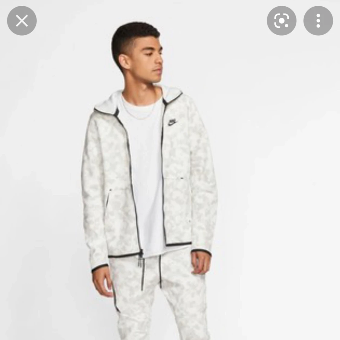 Nike tech fleece camo white