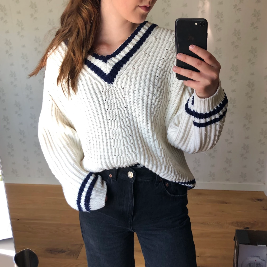 Vit, stickad tröja - 90