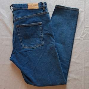 Supersköna jeans från Monki med 
