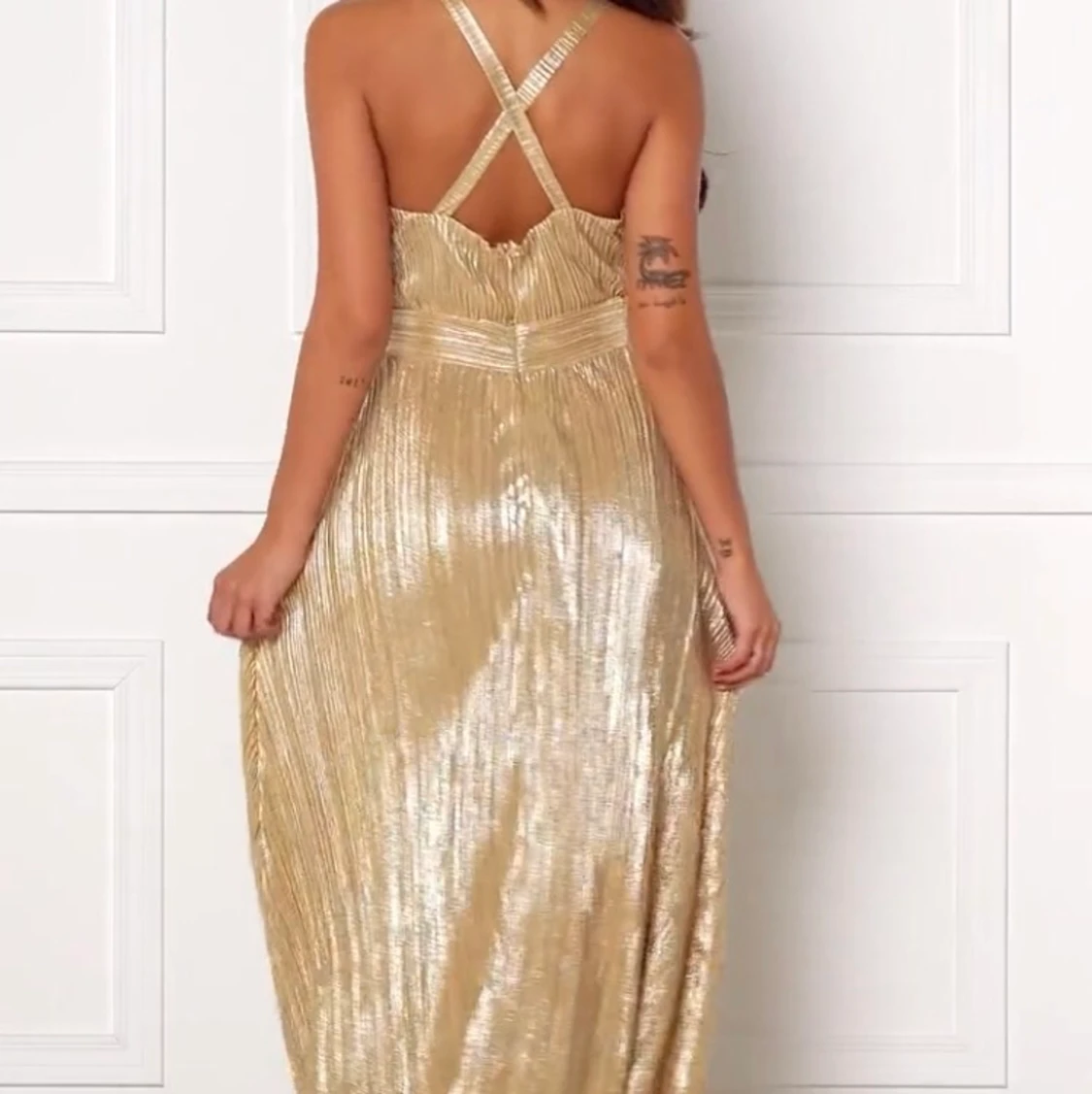 Guldig långklänning - 91