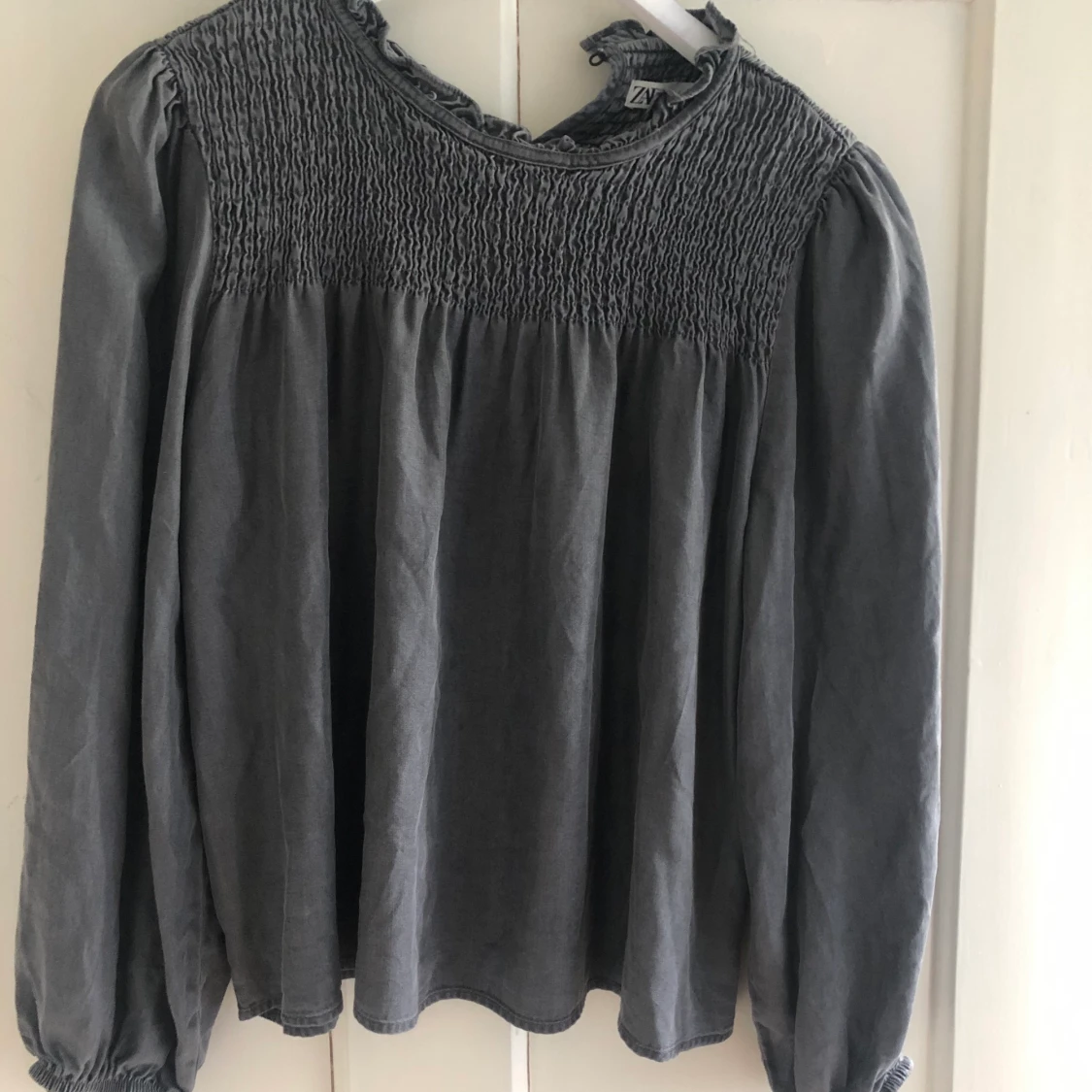 Blus från Zara strl XS - 90