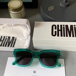 Chimi eyewear solglasögon slutslåda - Säljer dessa supersnygga chimisarna i Aqua 005, de är helt slutsålda å går ej att få tag på längre💓💓