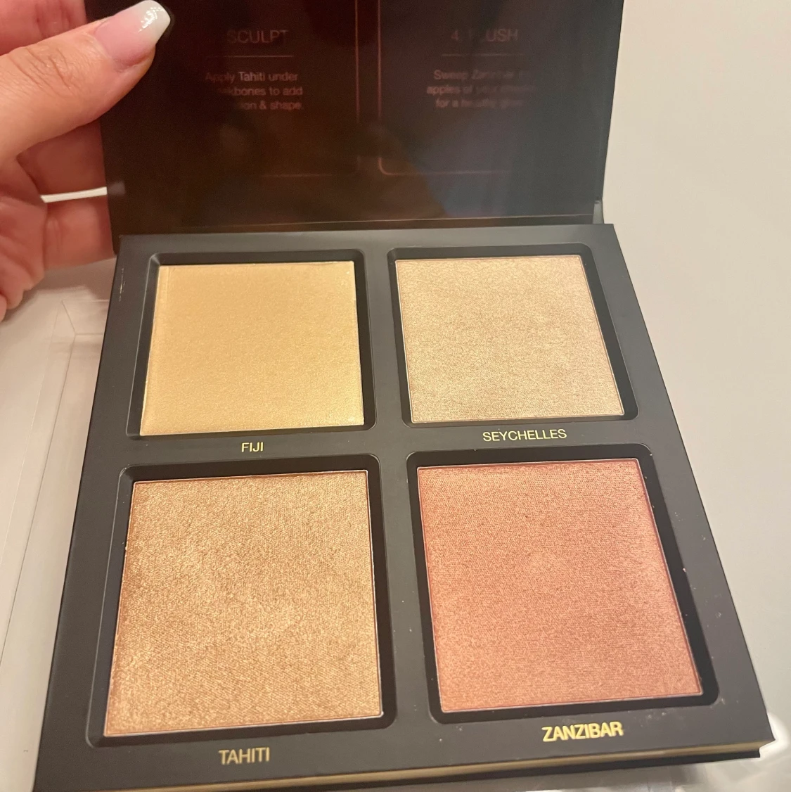 Helt oanvänd! HUDA BEAUTY palett. - 91