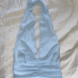 Ginatricot blå topp M - Supergulliga ljusblå topp från Ginatricot😍 Använd bara 2 gånger💕