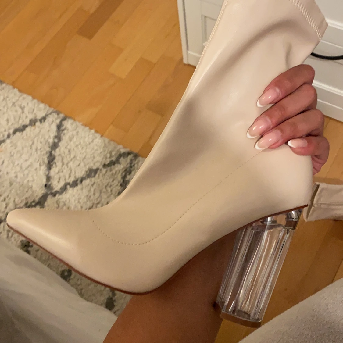 KLACKAR FRÅN BEBO / NELLY - 91