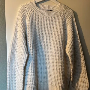 Stickad tröja - Mysig stickad tröja