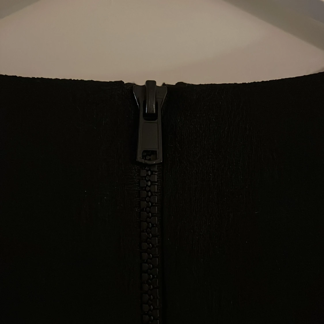 Svart kostymklänning - 90