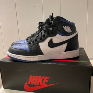 Jordan 1 retro high royal toe  - .