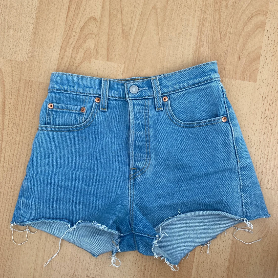Levis shorts