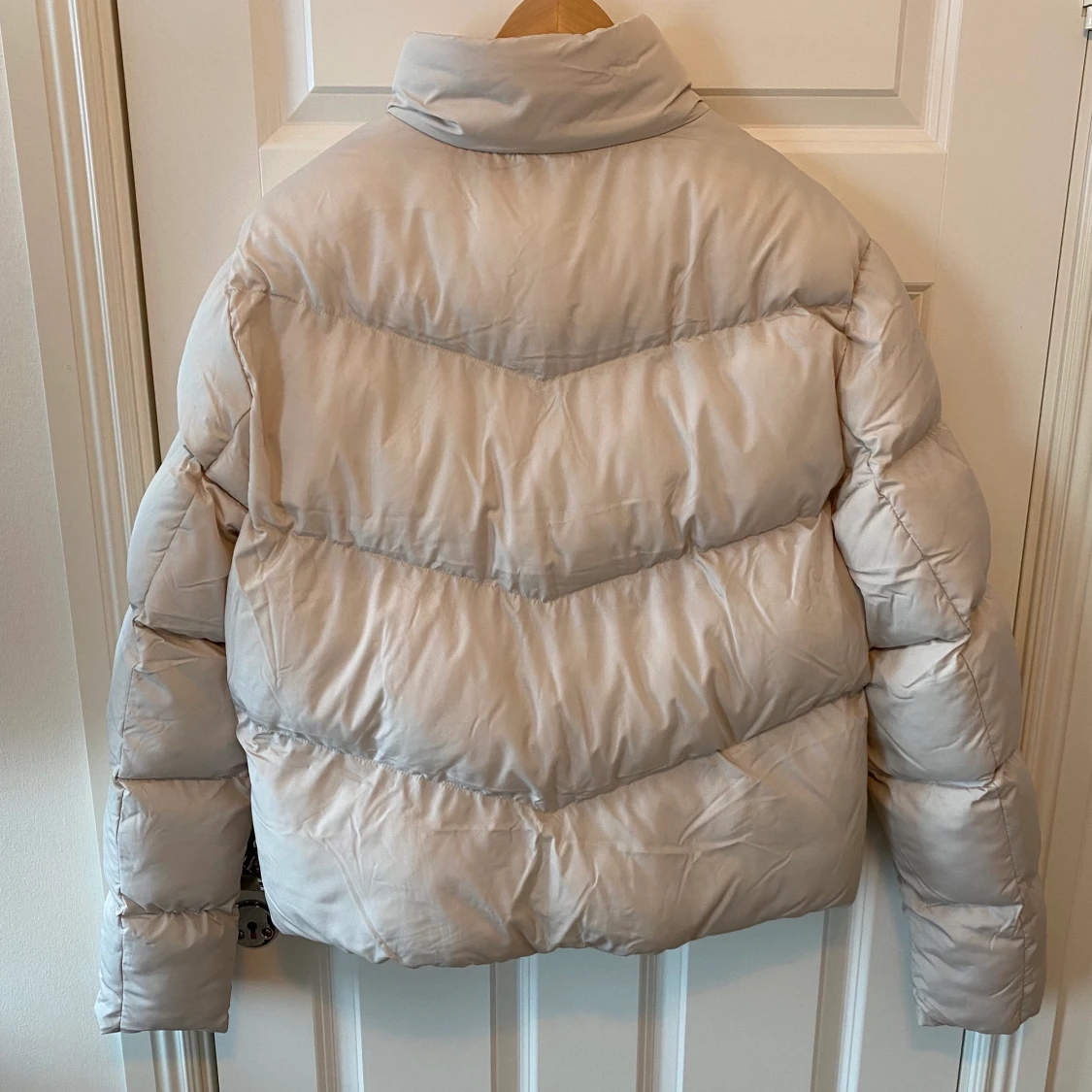 ASOS PUFFERJACKET - 90