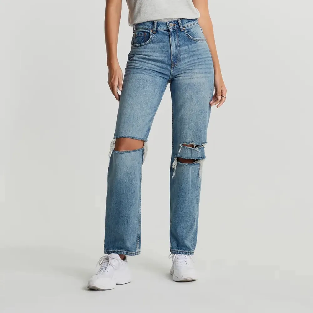 Jeans från Gina tricot i modellen 90’s high waist jeans. Slutsålda. Jeans & Byxor.