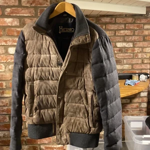 Herno jacka stl M - Herno jacka i M, passar även S