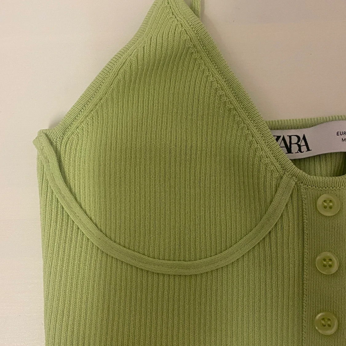 Ljusgrönt linne zara xs  - 90