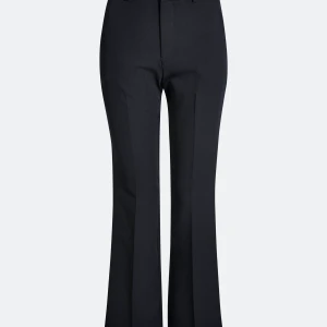 Kostymbyxor från bik bok strl 40 - Fint skick, väl använda. Säljer pga för stora