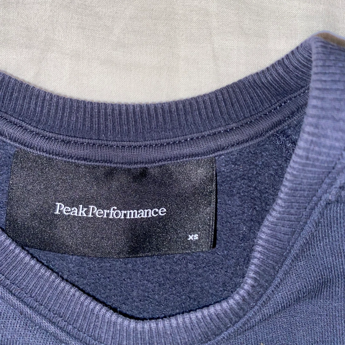 Peak performance sweatshirt  - 90