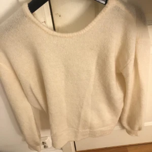 Tröja - Använd en gång, den är från nakq