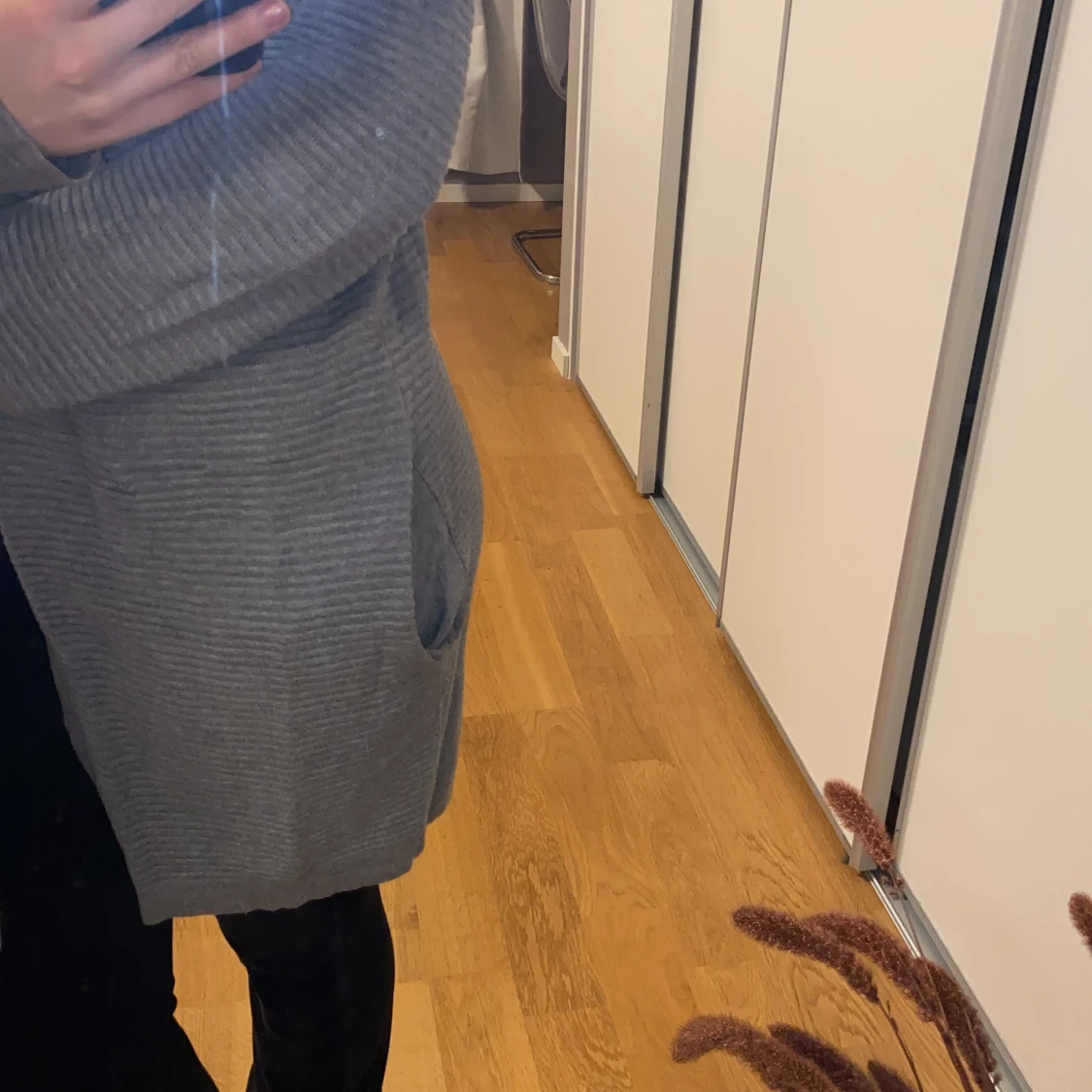 Lång stickad kofta med fickor!! - 91