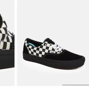 Vans skor  - Dags att sälja ett par av mina FAvOriT skor:/ dom kommer inte längre till användning, och dom är inte använda många gånger så väldigt fint skick. Box ingår självklart! 