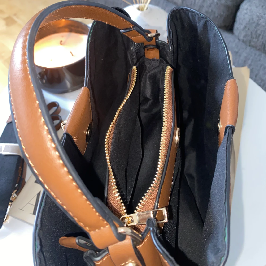 Brun handväska  - 90