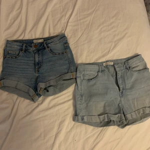 Två par shorts - ✨Två par jeansshorts i fin kvalité. En är ifrån nått okänt märke och den andra köpt på något märke från milano, italien💗 En är 38 och den andra M. Ett par för 40 och två för 70✨