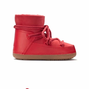 Inuikii skor - Superfina inuikii skor som endast är använda ett par gånger! 