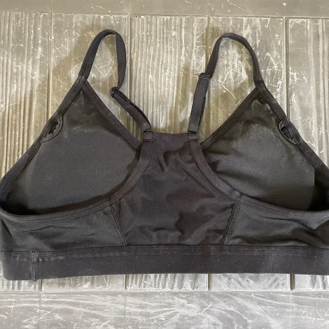 Sportbh i storlek M - 90