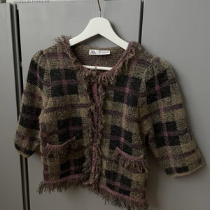 Zara topp💓 - Så fin topp från Zara. Tyvärr bara kommit till användning en gång så i nyskick.💓