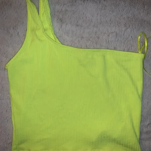 Neon topp - Neon topp enarmad, jätte bekväm.