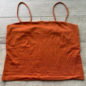 Gina Tricot linne strl M - Linne från Gina Tricot i strl M i en såå fin färg!!