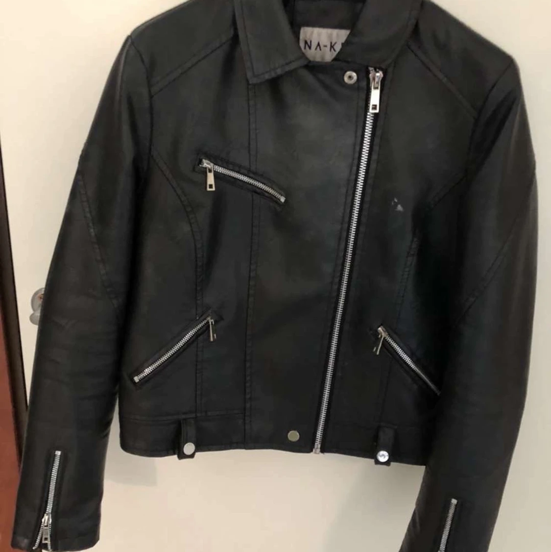 Skinnjacka NA-KD storlek 38