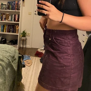 Kjol från lindex - Storlek: 40