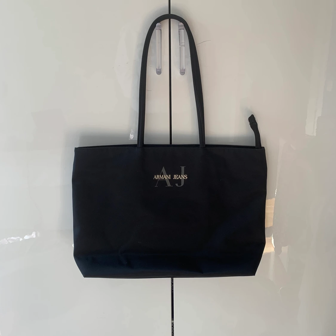 Svart Armani jeans väska