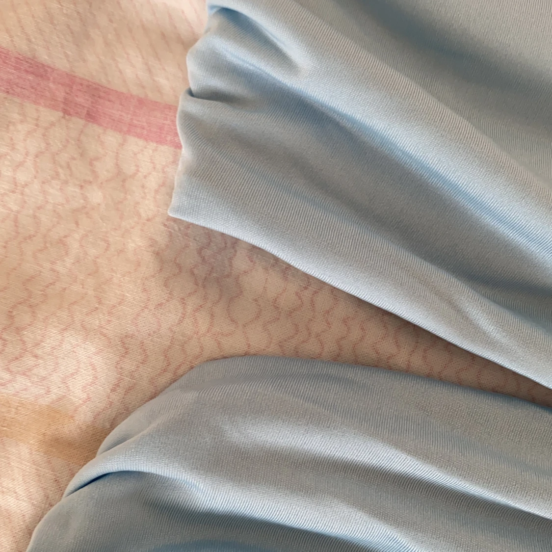 Två delad Outfit  - 91