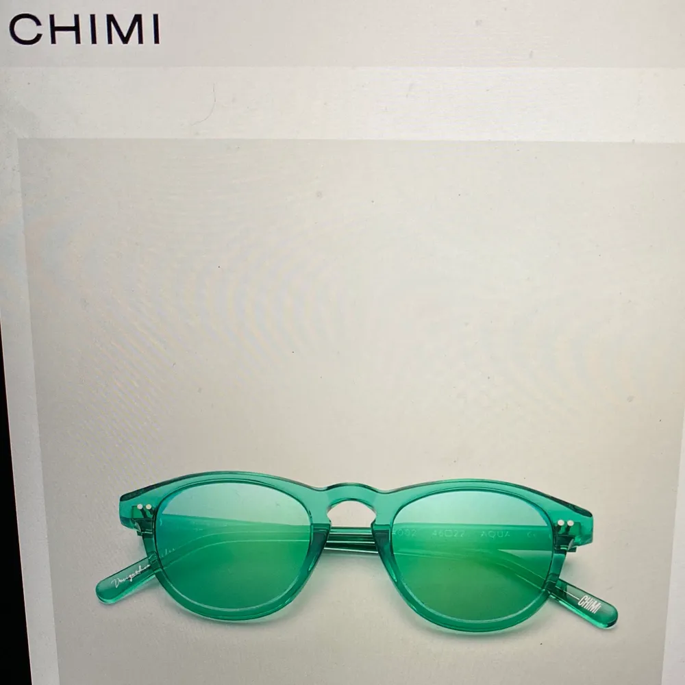Hej, säljer ett par sprillans nya chimi eyewear. I modellen #002. Kan fraktas på köpares bekostnad. Annars meetup i Alingsås.. Accessoarer.
