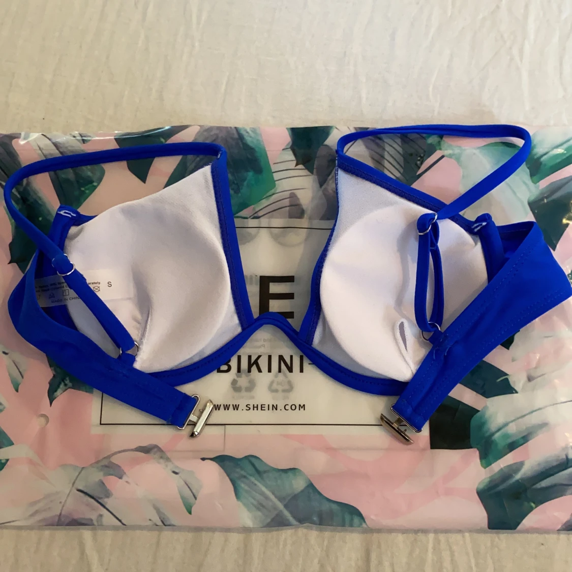 Mörkblå bikiniöverdel - 90