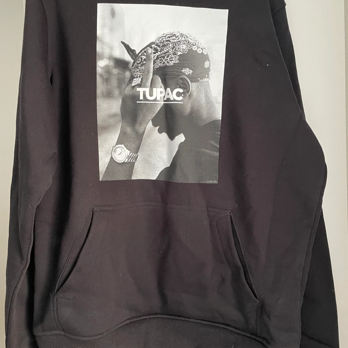 Tupac Hoddie