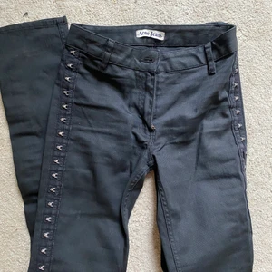 Acne jeans - Supercoola jeans från Acne i storlek 34 🔥🔥