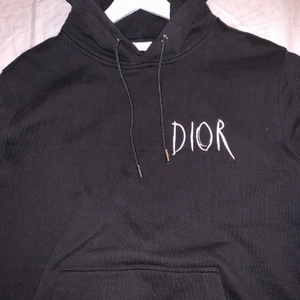 Dior x Raymond - Är en XS men sitter som en S