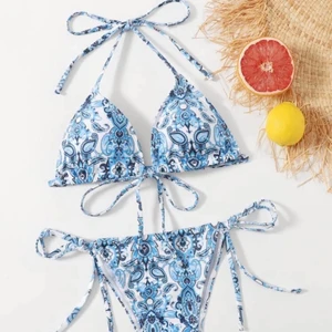 Bikini - Jättesöt bikini från shein i storlek M (som en normal S) endast testad med underkläder under!