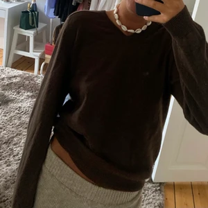Brun cashmire tröja - En fin cashmire tröja från purecashmere