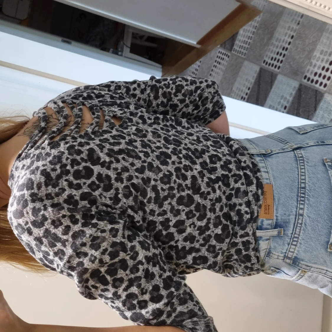 Sommartröja, storlek S, loose fit.